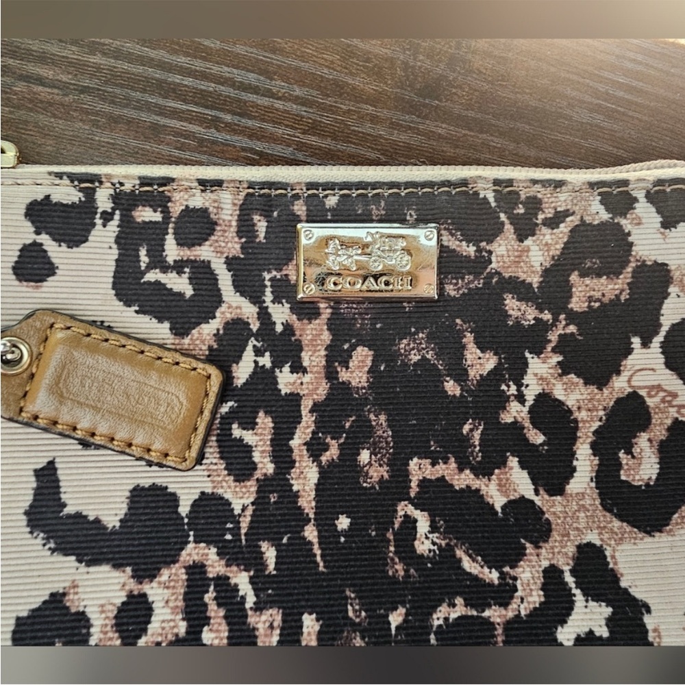 Coach Leopard Print Wristlet - Picture 6 of 7